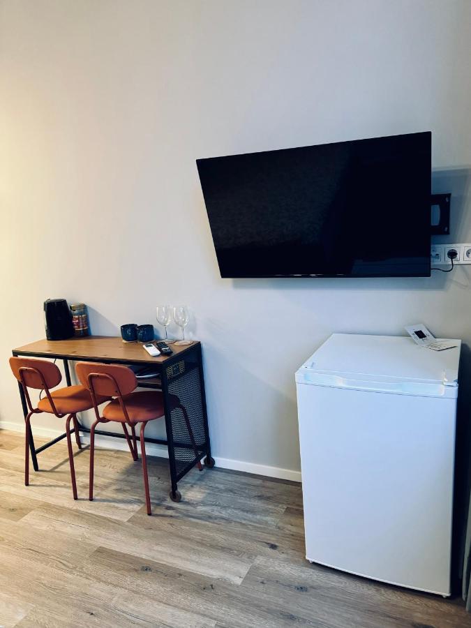 Aj Chocolate Vilnius Hotell Eksteriør bilde